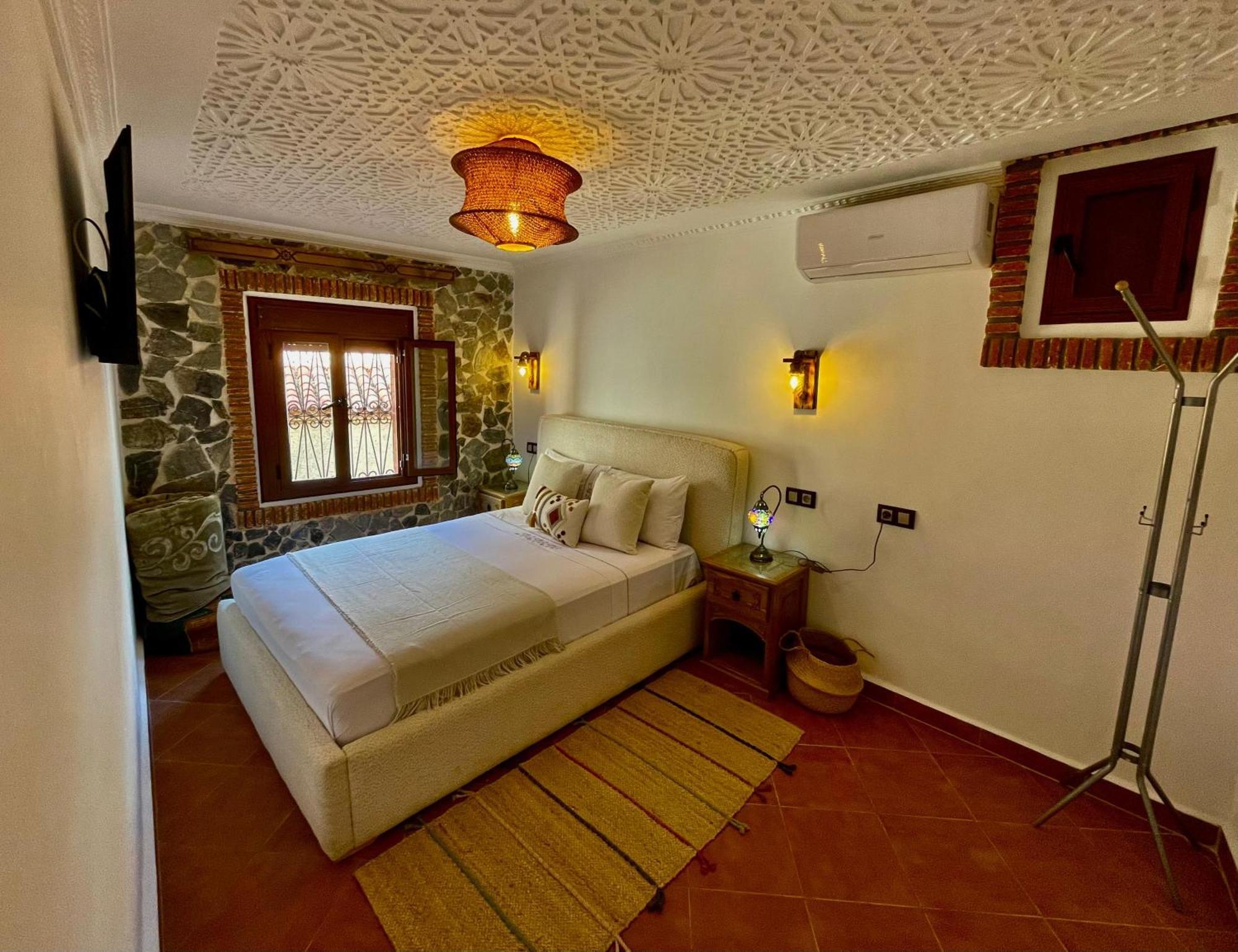 Hotel Abi Khancha Šafšawán Exteriér fotografie